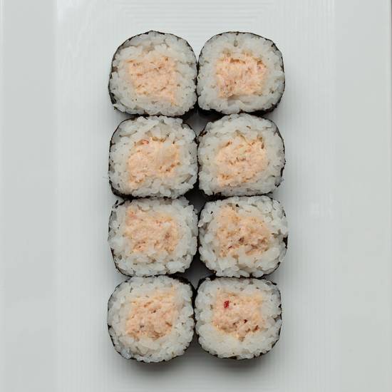 Order Blue and Dungeness Crab Cut Roll food online from SUGARFISH by sushi nozawa store, Calabasas on bringmethat.com