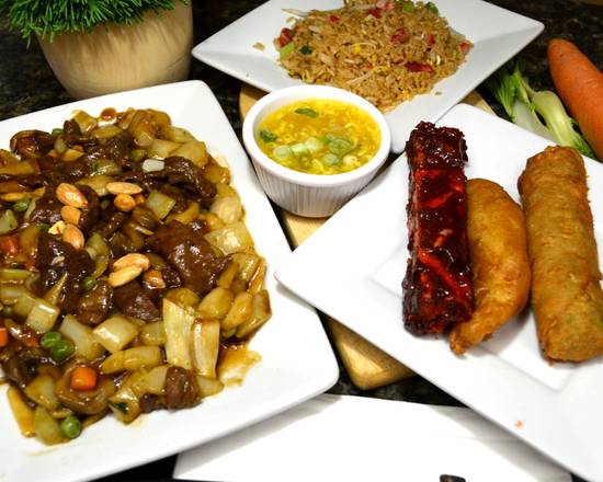 Order House Complete Dinner food online from Golden Crown Chinese Restaurant store, Amherst on bringmethat.com