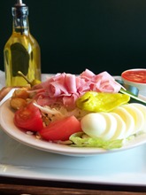 Order House Salad food online from Crenos Pizza store, Newark on bringmethat.com