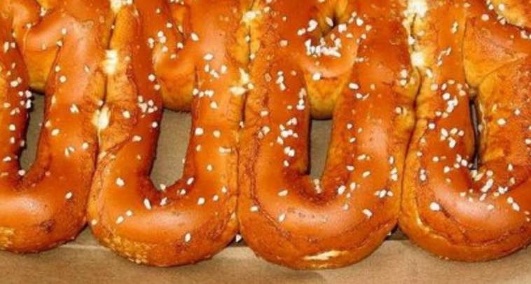 Order Philly Soft Pretzel food online from Campo's Philly Cheesesteaks store, Philadelphia on bringmethat.com