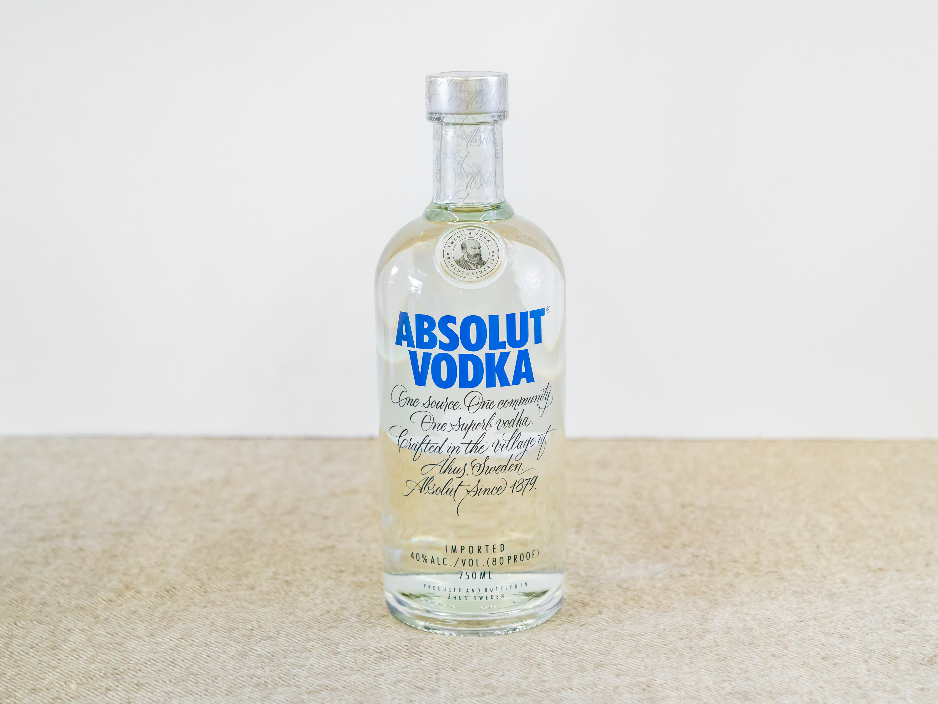 Order 750 ml Absolut Vodka food online from Surfside Liquor store, Port Hueneme on bringmethat.com