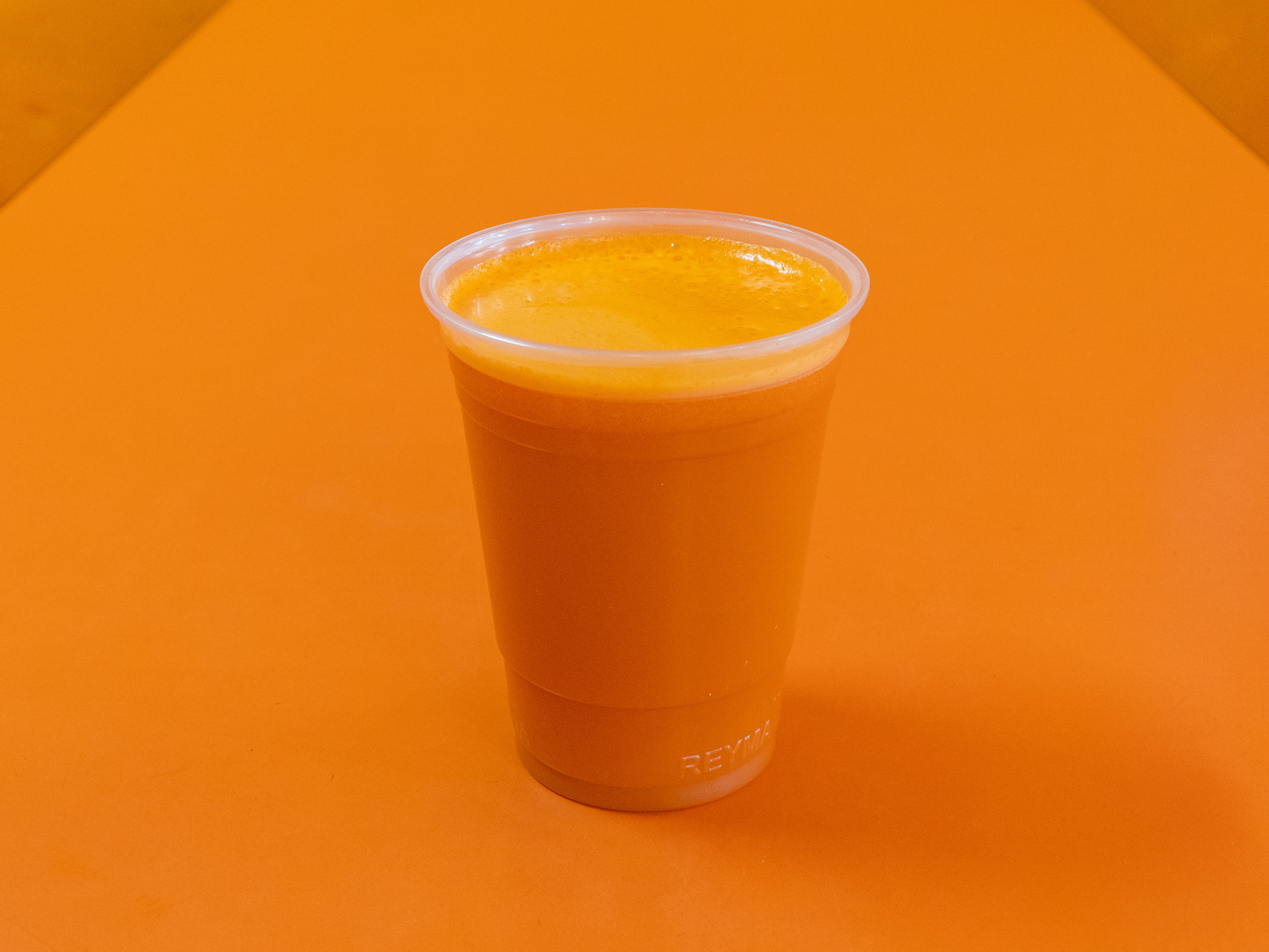 Order Carrot Juice / Zanahoria food online from Metro Balderas Restaurant store, Los Angeles on bringmethat.com