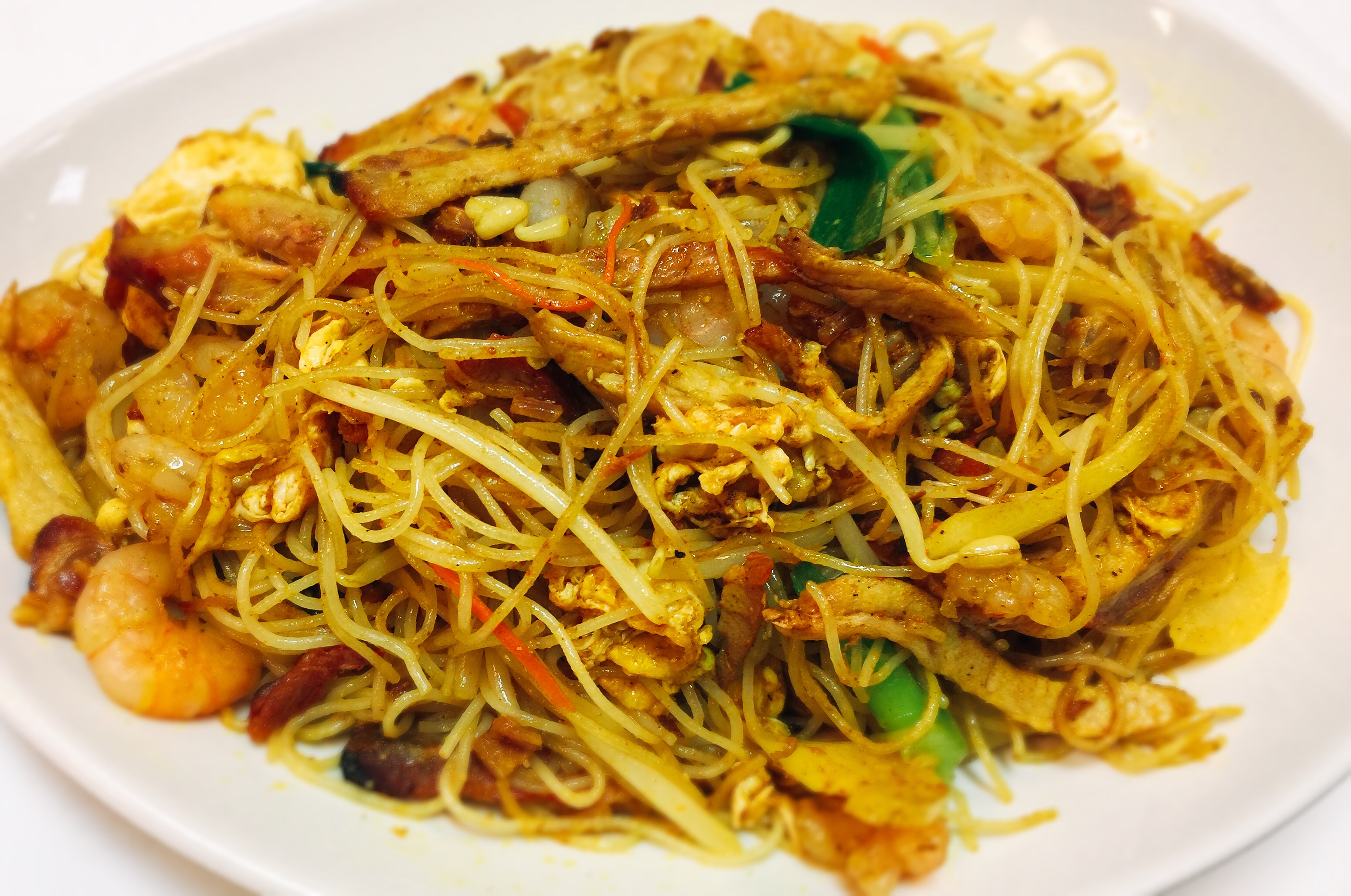 Order 812. Singapore Rice Noodle 星洲炒米粉 food online from Noodles Delight store, Roselle on bringmethat.com