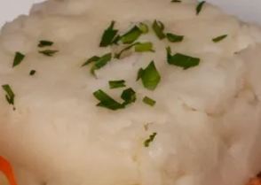 Order Mashed Potato food online from Miriam's Cafe store, New York on bringmethat.com
