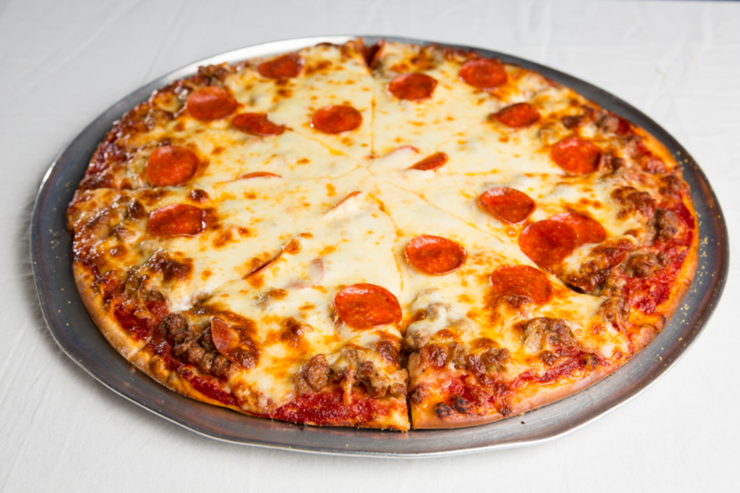 Order Meaty Pizza food online from Beggars Pizza store, Gary on bringmethat.com