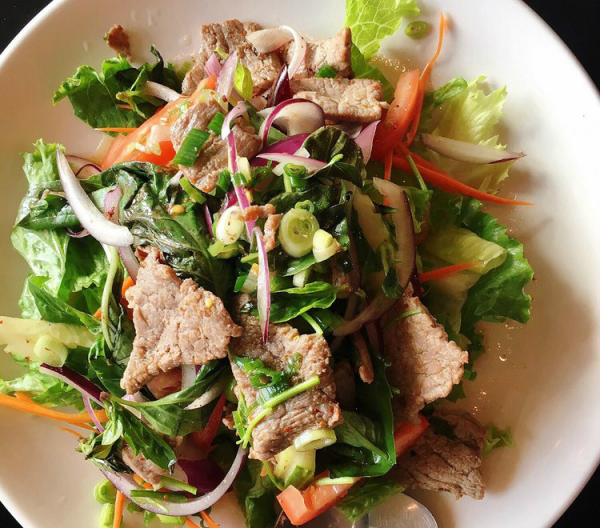 Order 32. Beef Salad food online from Am Thai Fusion Cuisine store, Anaheim on bringmethat.com