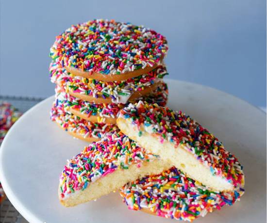 Order Vanilla Rainbow Cookie food online from Carlo's Bakery store, Las Vegas on bringmethat.com