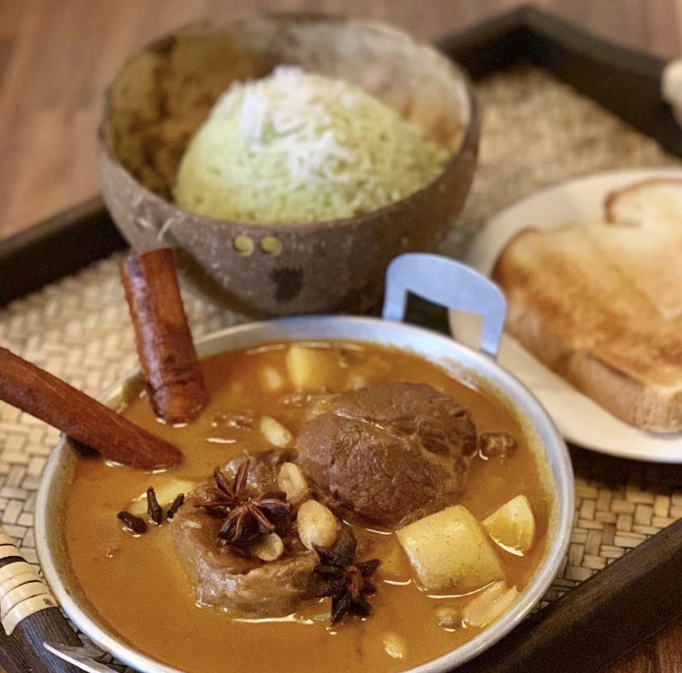 Order Mussamun Curry food online from Lapisara Eatery store, San Francisco on bringmethat.com