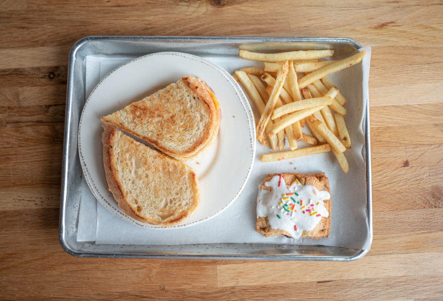 Order Kids Grilled Cheese food online from Iron Rooster store, Cockeysville on bringmethat.com