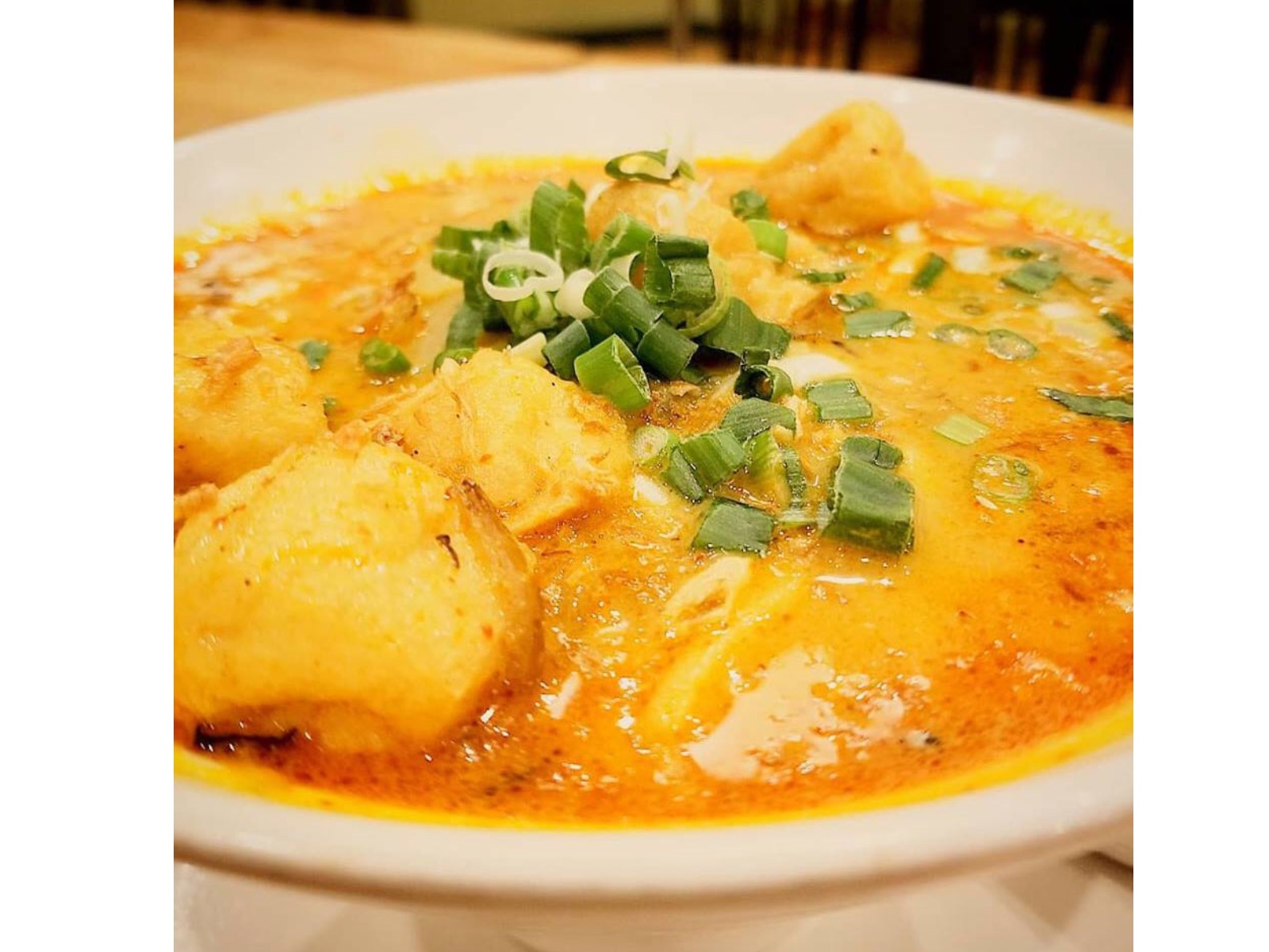 Order Malaysian Curry Noodle Soup food online from David's Dumpling & Noodle Bar store, Raleigh on bringmethat.com