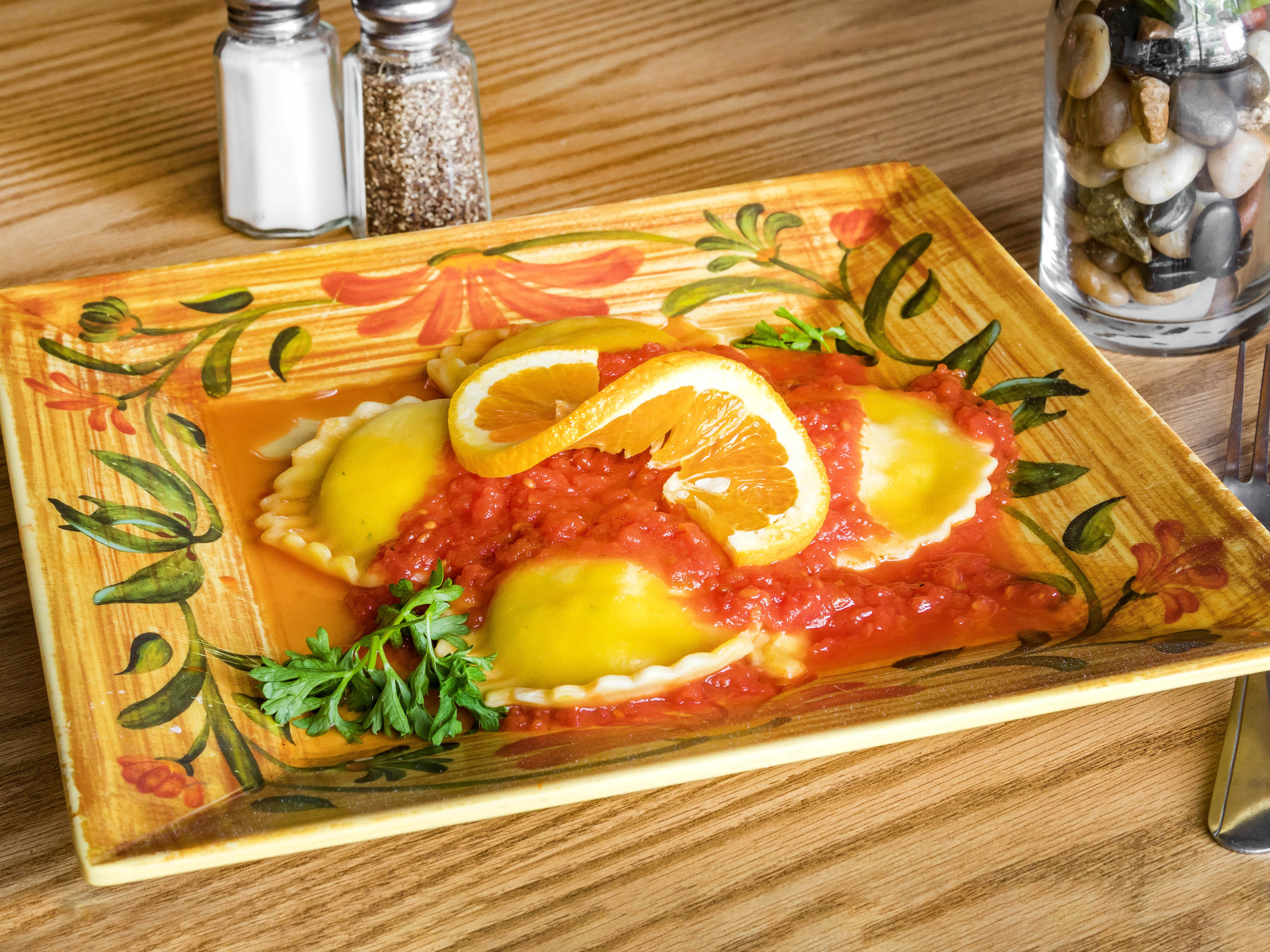 Order Cheese Ravioli with Tomato Sauce food online from Rosanna Restaurant store, Bethlehem on bringmethat.com