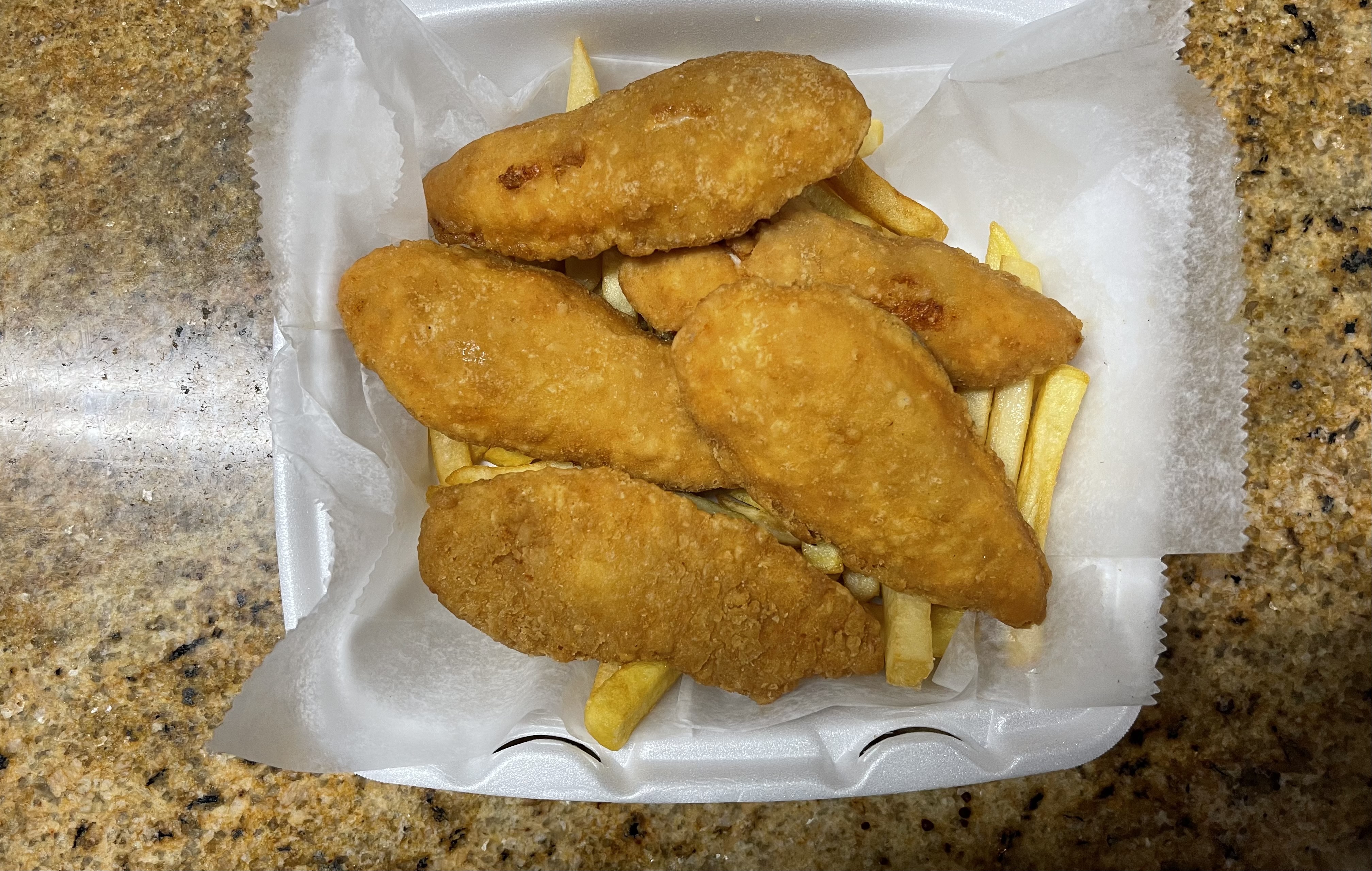Order Juicy Chicken Fingers Dinner food online from Two Cousins Pizza and Italian Restaurant store, Lancaster on bringmethat.com