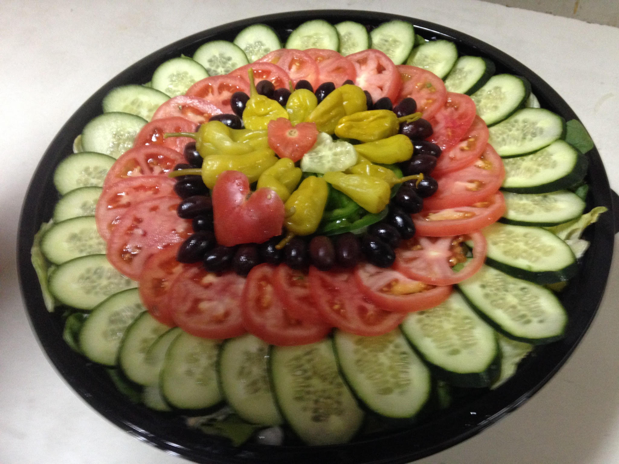 Order Party Size Tossed Salad food online from Pizza Parma store, Pittsburgh on bringmethat.com