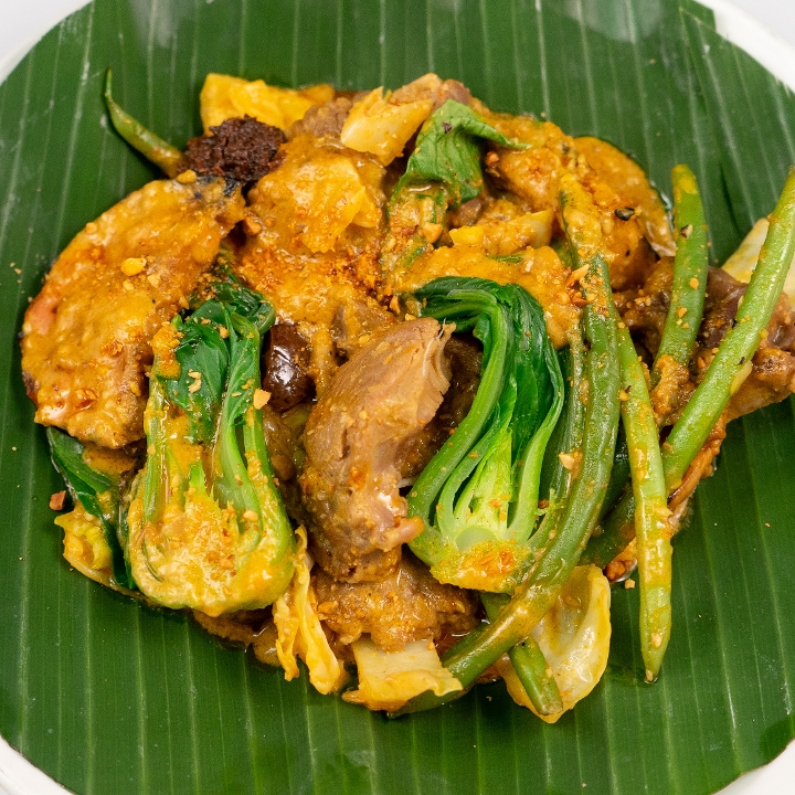 Order Kare Kare Family Platter food online from Click Virtual Food Hall store, Houston on bringmethat.com