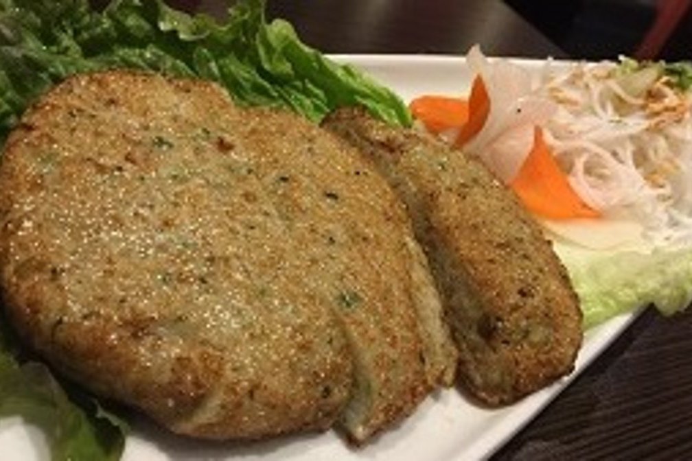 Order 05 - Deep Fried Fish Cake - 炸魚餅 - Chả Cá Chiên food online from Pho Element store, San Mateo on bringmethat.com