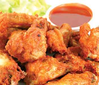 Order 6 Piece Hot Wings food online from Shah's Halal Food store, Hicksville on bringmethat.com