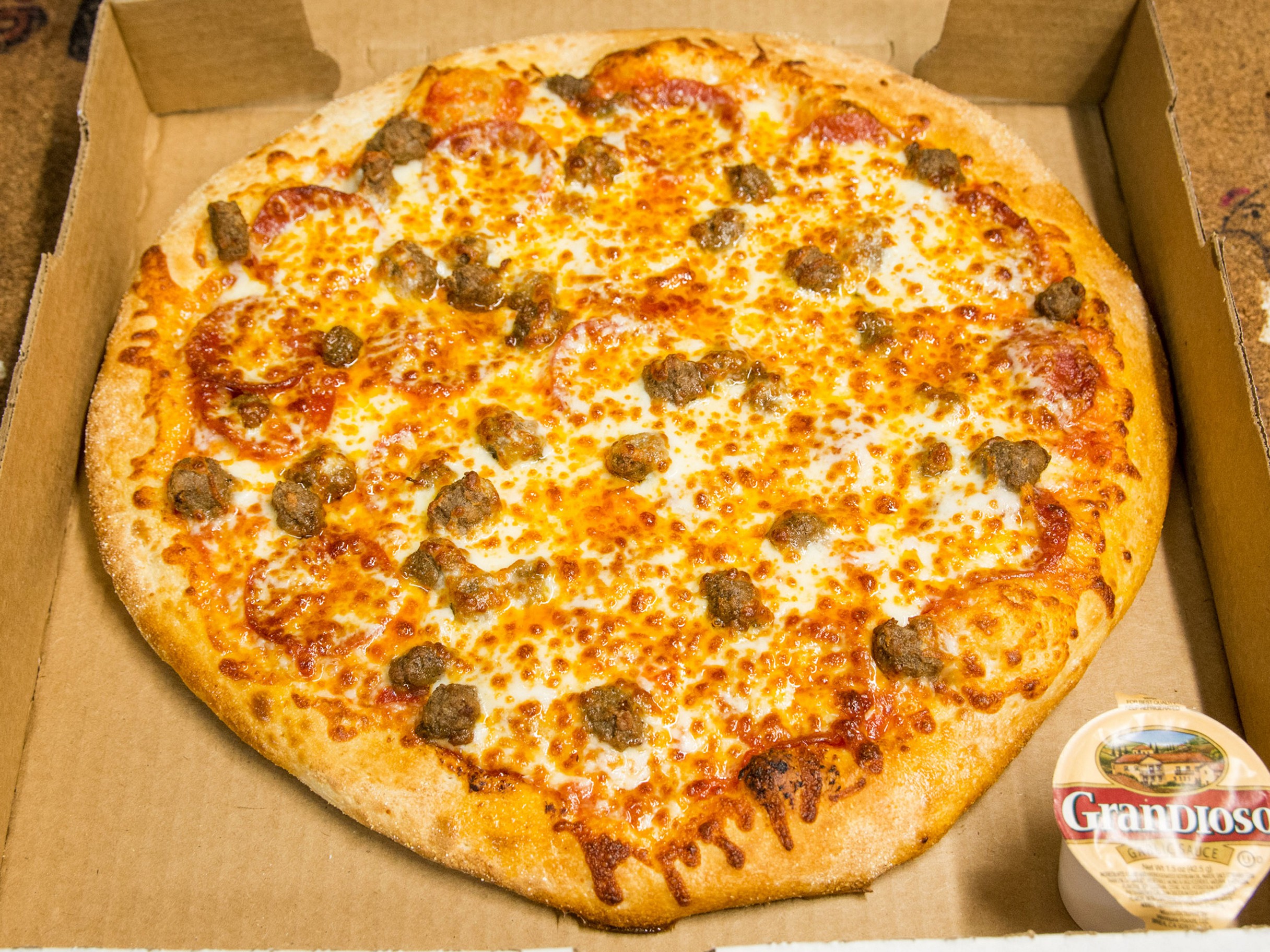 Order Meat Lovers Pizza food online from Wings Things Subs Pizza and More store, Gwynn Oak on bringmethat.com