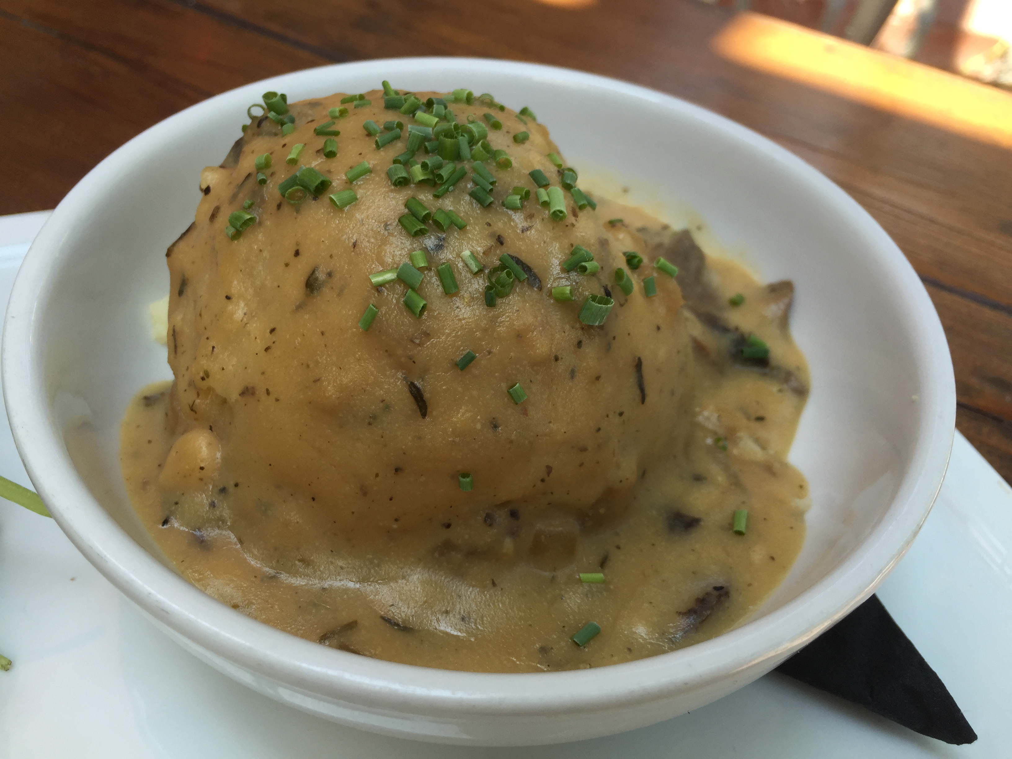 Order Side Mashed Potatoes with Gravy food online from SunCafe store, Studio City on bringmethat.com