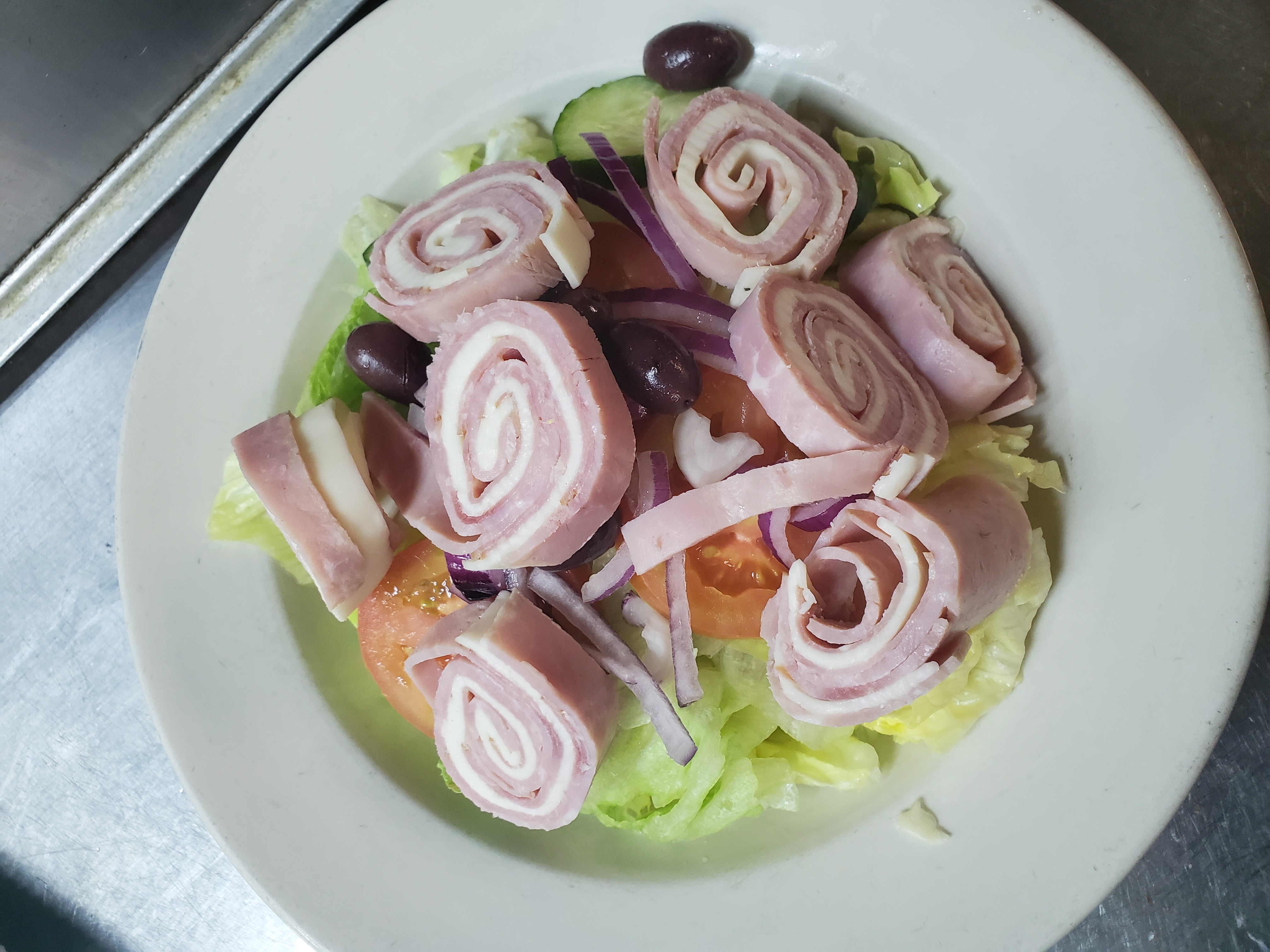 Order Chef Salad food online from Pepes Pizza store, North Richland Hills on bringmethat.com