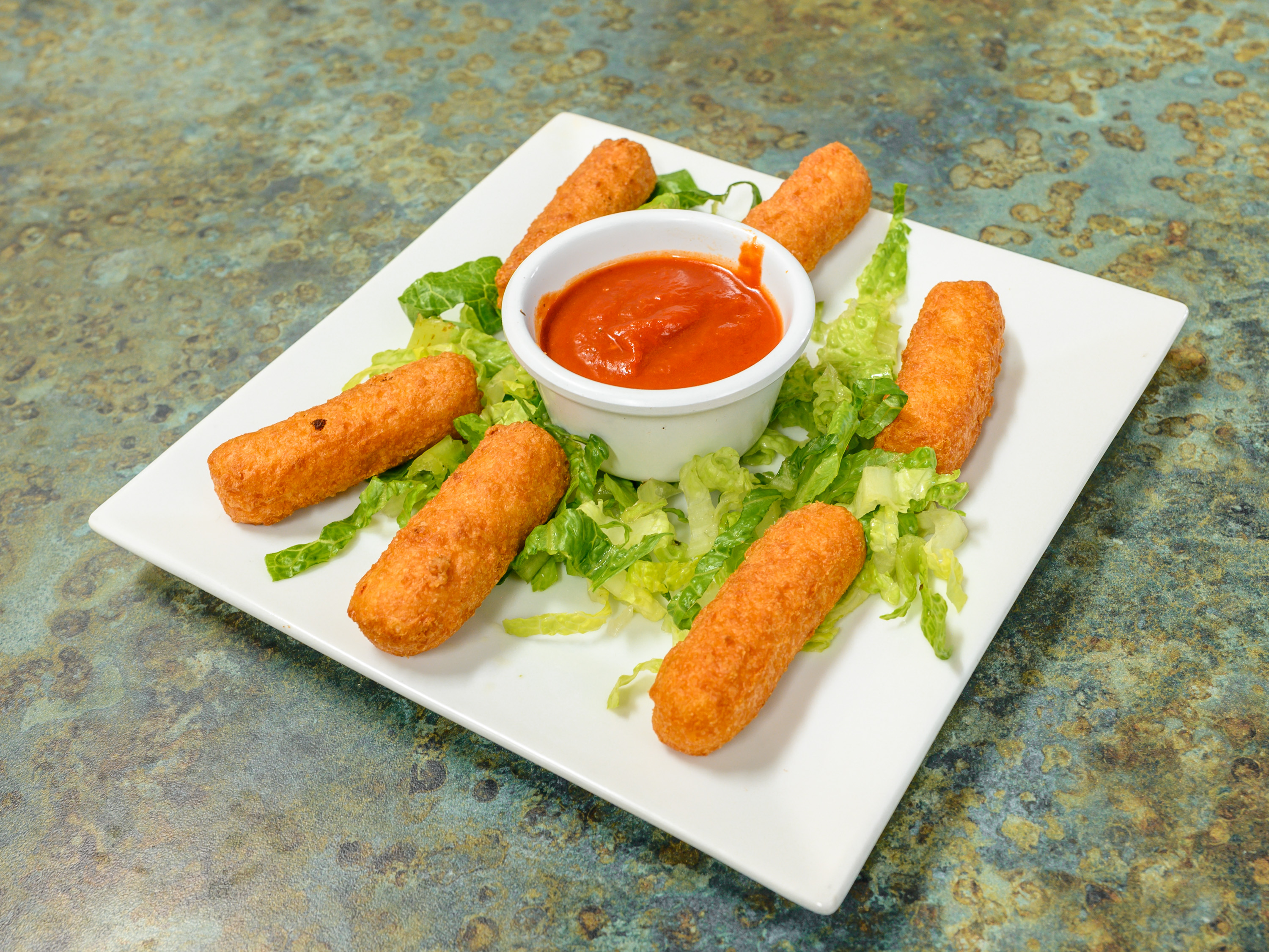 Order Mozzarella Sticks food online from Dante Pizzeria & Grill store, Colonial Heights on bringmethat.com