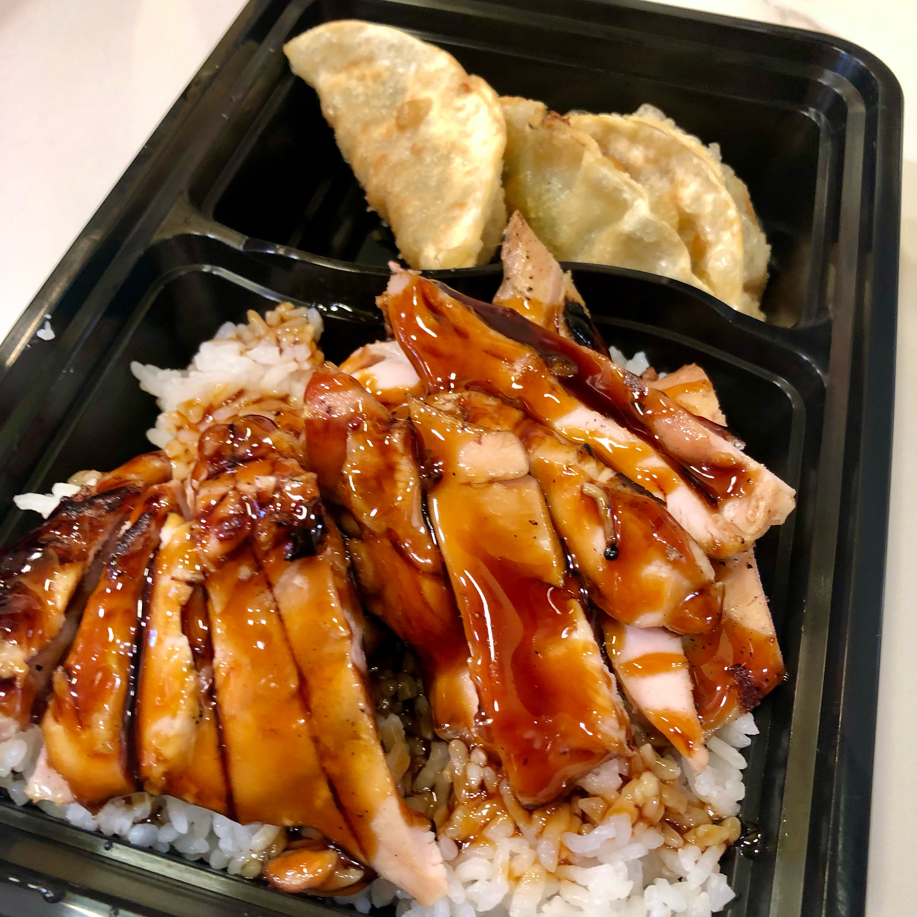 Order Kid Chicken bowl food online from SanSai Japanese Grill  store, Woodland Hills on bringmethat.com
