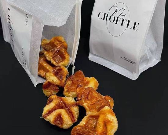 Order Churro Croffle (10 pc) food online from 0.5 Zero Point Five store, Alhambra on bringmethat.com