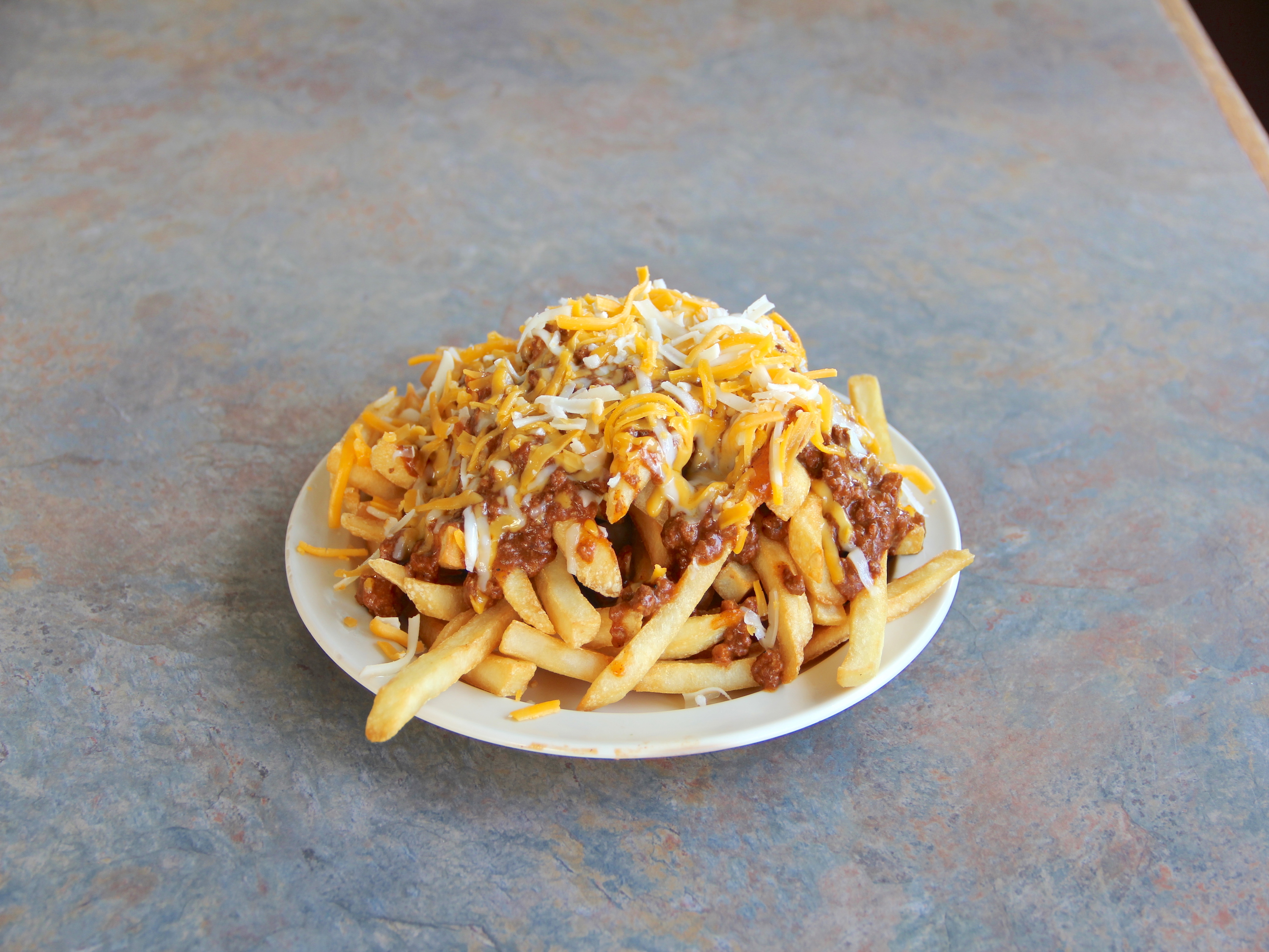 Order Chili Cheese Fries food online from Covina Burgers store, Covina on bringmethat.com