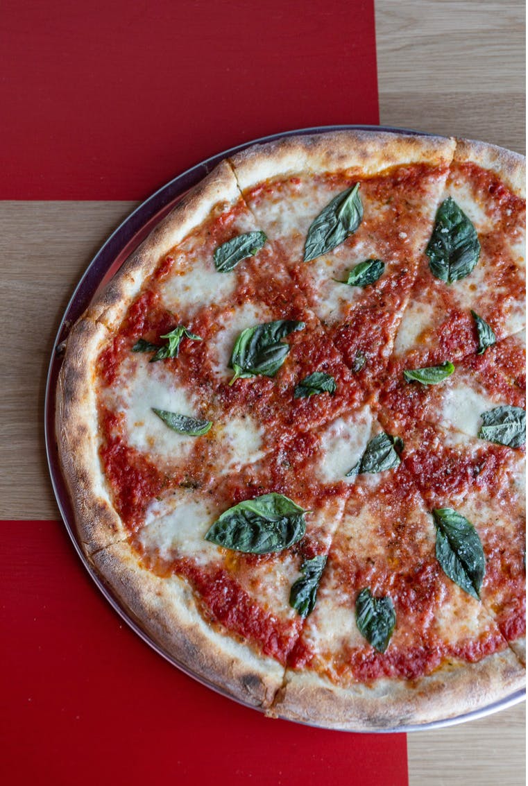 Order Margherita Pizza - 14'' (6 Slices) food online from Reel Pizza Pies store, Surprise on bringmethat.com