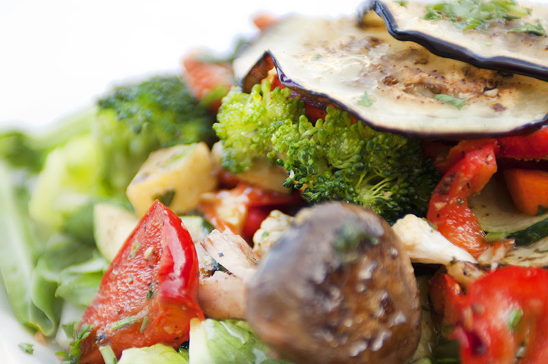 Order Wood-Fired Vegetable Salad food online from Pita Jungle store, Tempe on bringmethat.com
