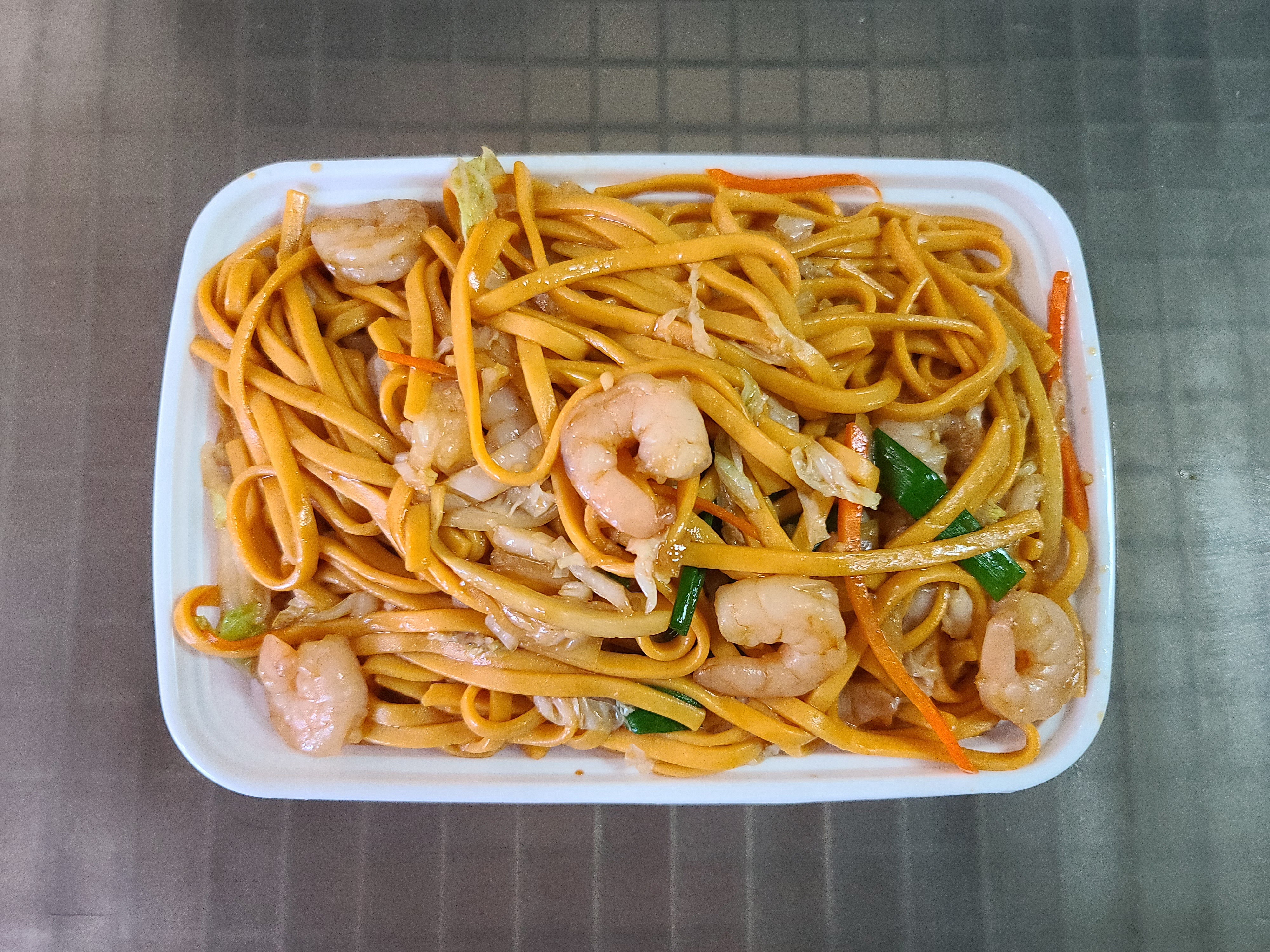 Order (Lg.) Shrimp Lo Mein food online from China King store, Florissant on bringmethat.com