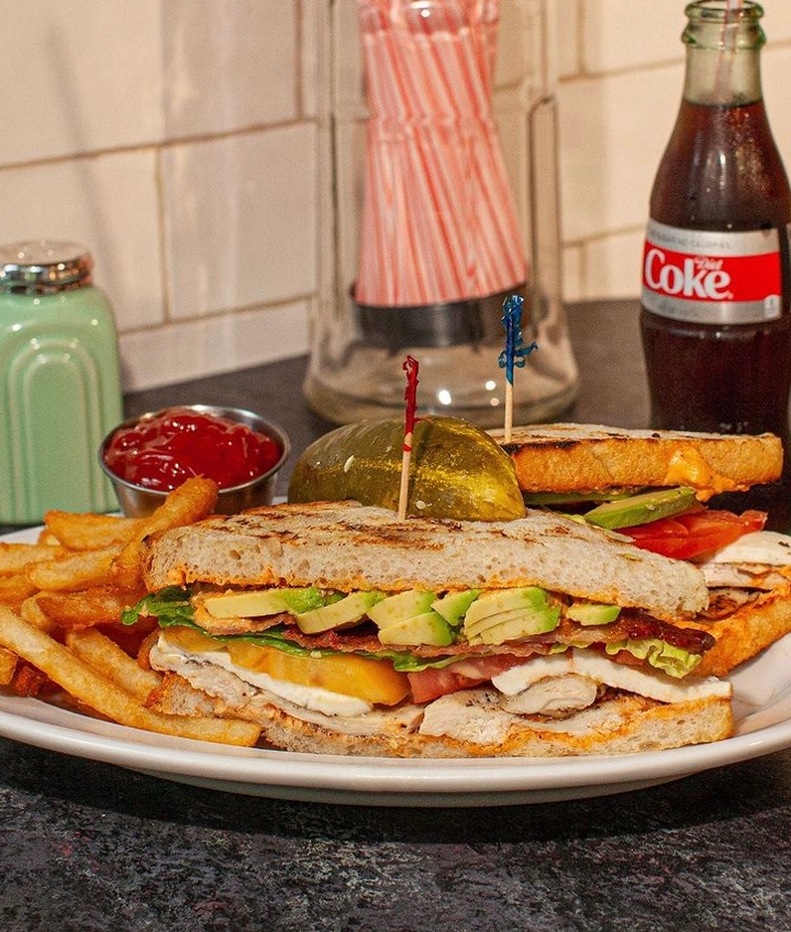 Order D-Warm Chicken club food online from Old john's luncheonette store, New York on bringmethat.com