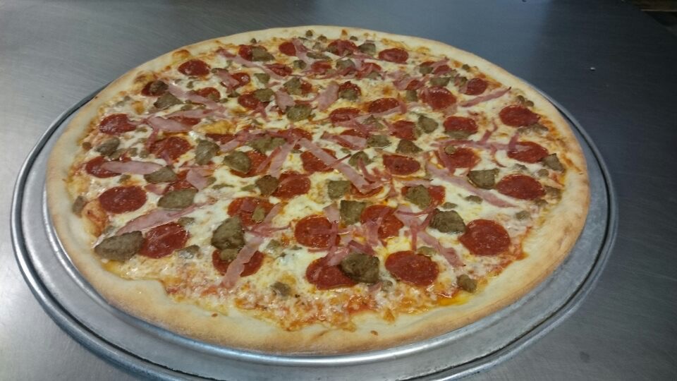 Order Meat Lovers Pizza food online from Madison's Pizza store, Albany on bringmethat.com