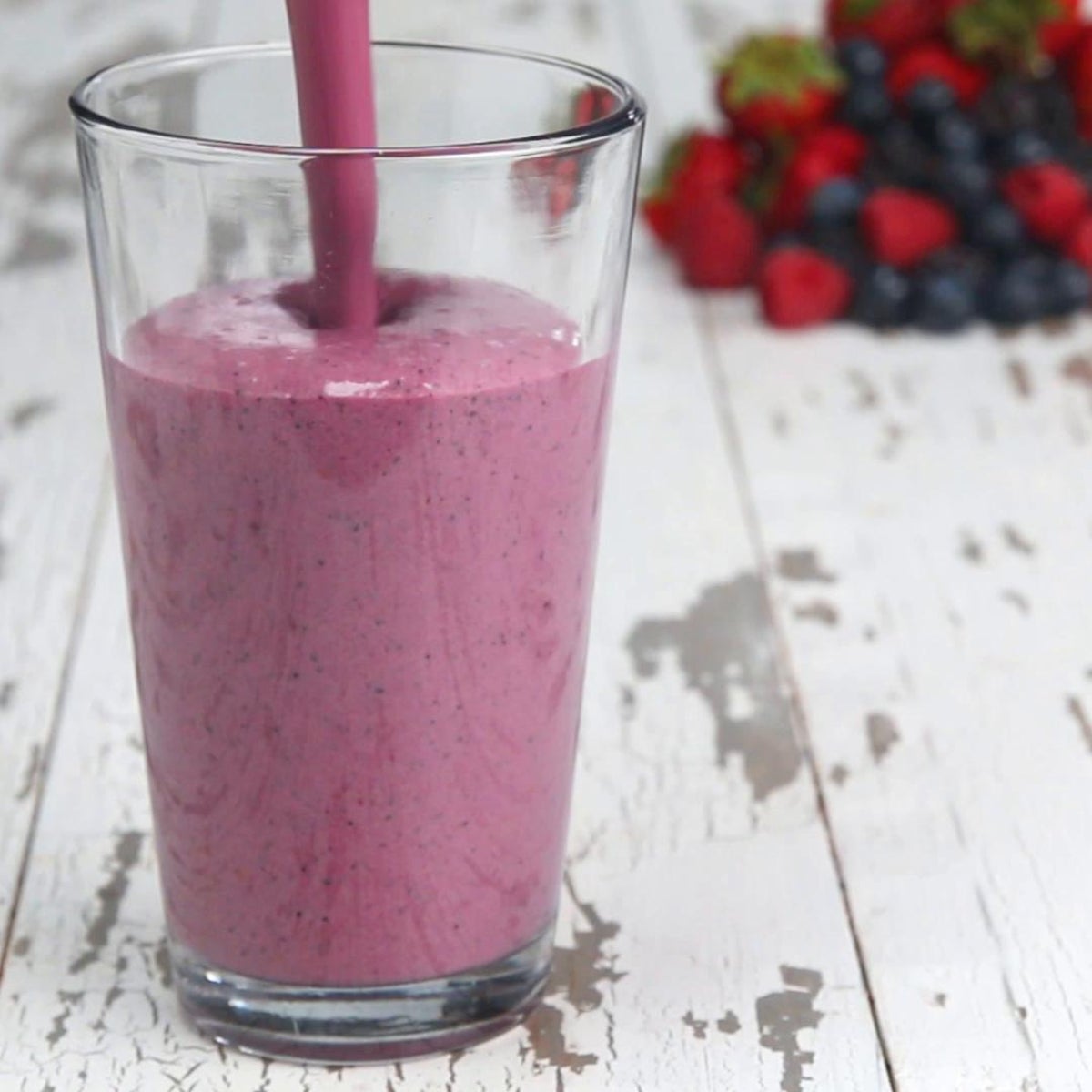 Order Berry Protein Smoothie food online from Six Corners Café store, North Bergen on bringmethat.com