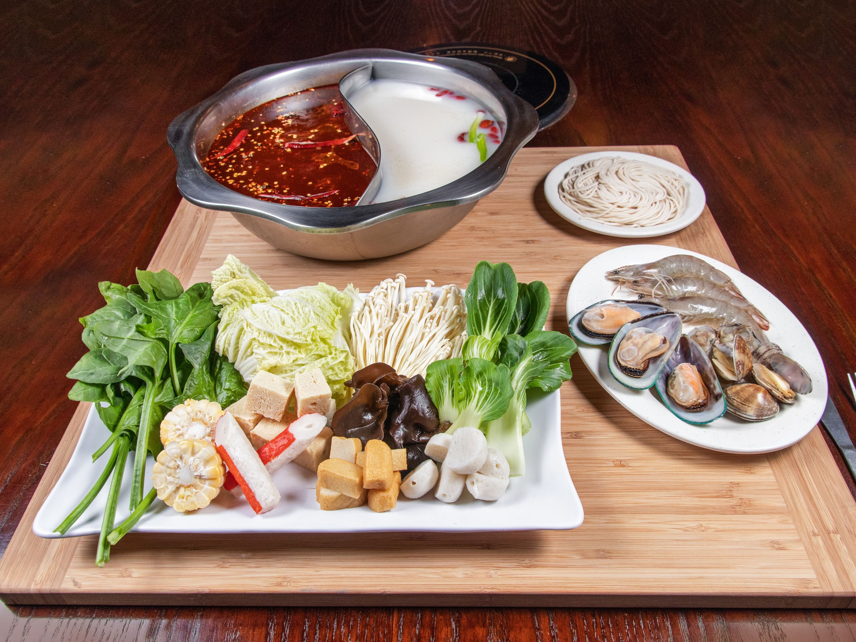 Order Seafood Hot Pot Combo food online from Boiled Skewer store, Duluth on bringmethat.com