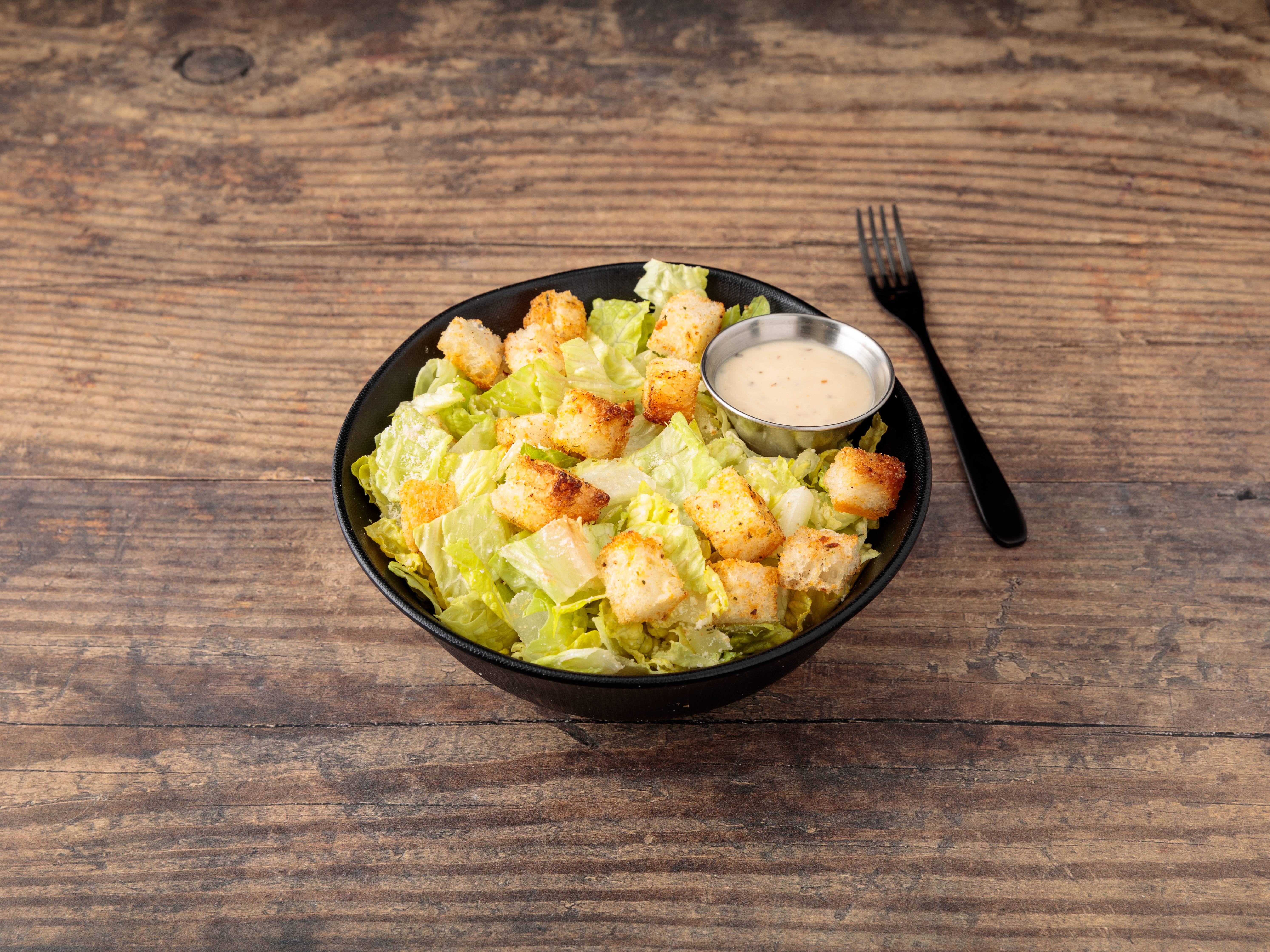 Order Caesar Salad food online from Metro Pizza & Pasta store, New Rochelle on bringmethat.com