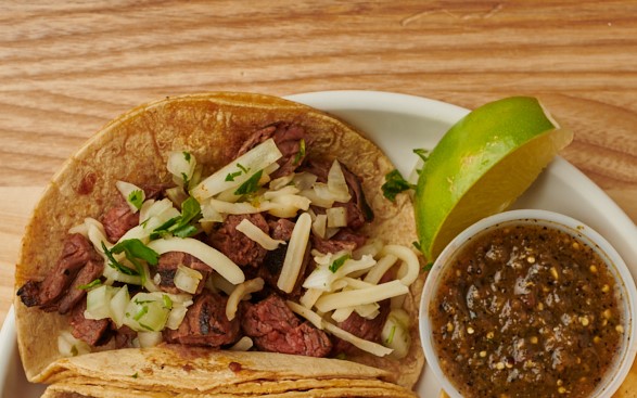 Order ONE TACO - SIRLOIN STEAK food online from Burrito Beach store, Chicago on bringmethat.com