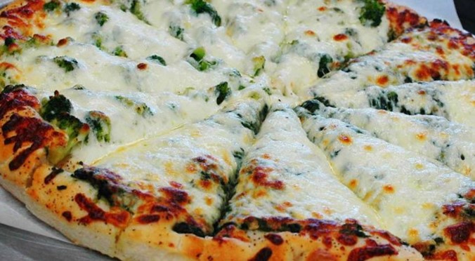 Order Spinach Pizza food online from Cocca Pizza store, Girard on bringmethat.com