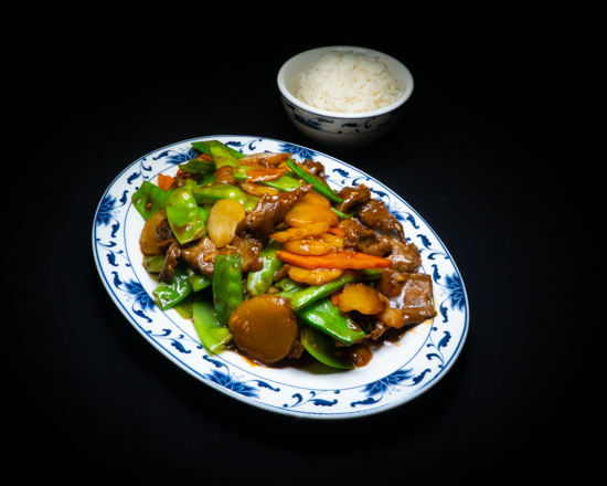 Order B11. Beef with Snowpeas food online from Sam Cafe store, Houston on bringmethat.com