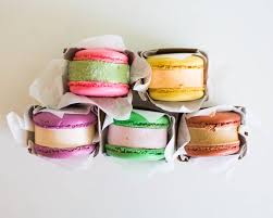 Order Macaroon Ice Cream food online from Frostea store, Daly City on bringmethat.com