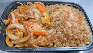 Order C6. Mongolian Beef or Chicken food online from China Hut store, Chicago on bringmethat.com