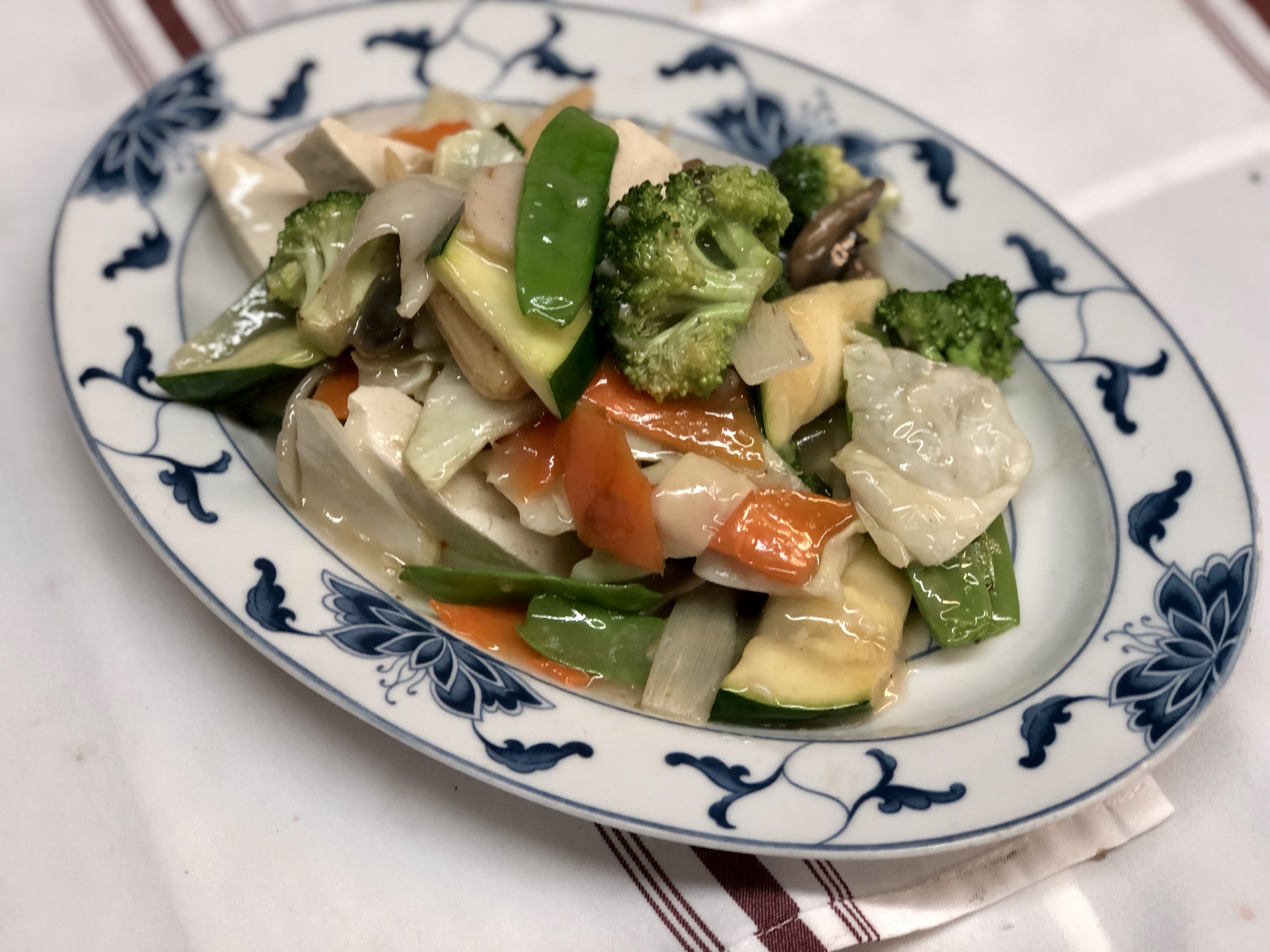 Order Vegetable Deluxe with Tofu food online from Pyng ho store, Decatur on bringmethat.com