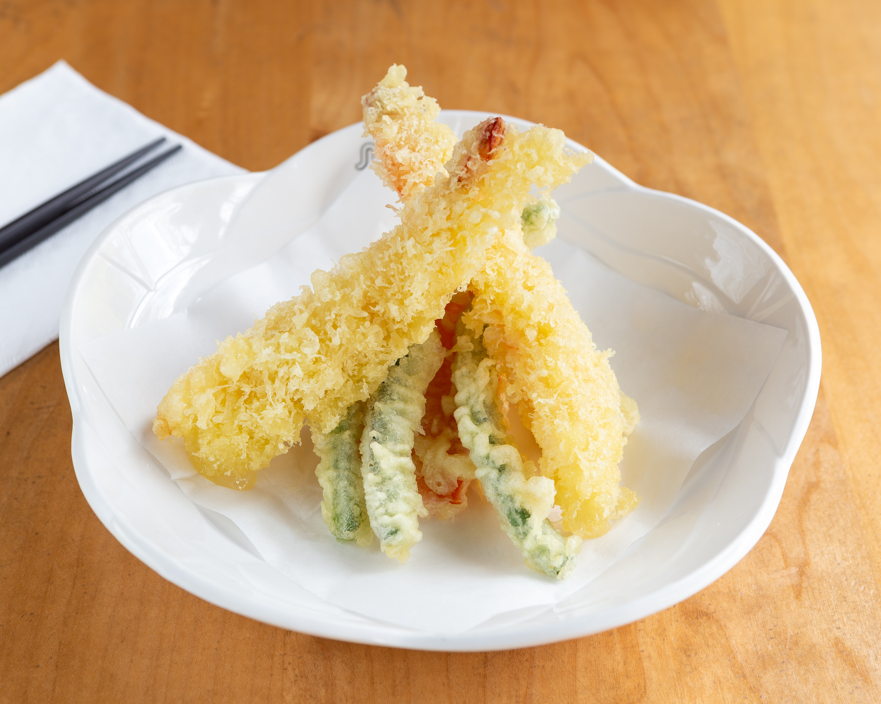 Order Assorted Tempura Appetizer food online from Mio Sushi store, Bend on bringmethat.com