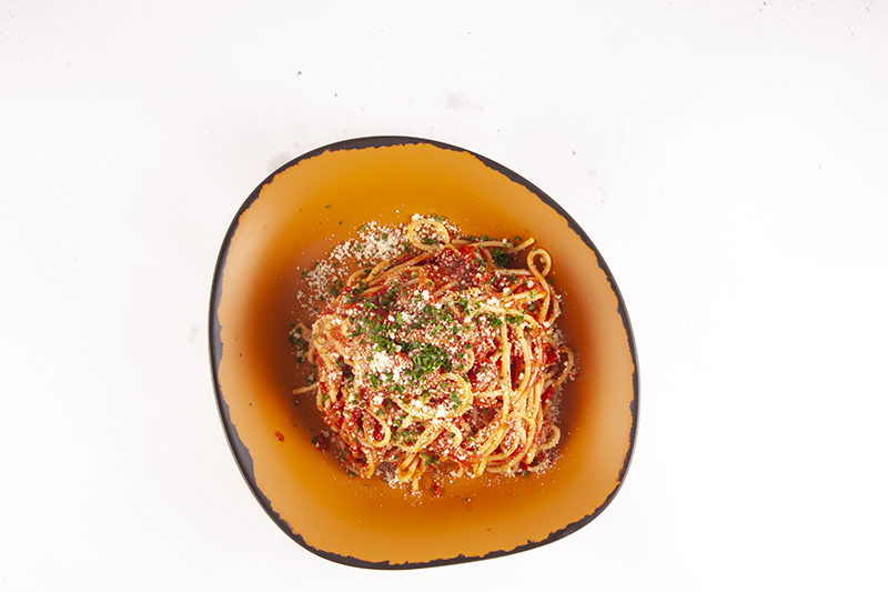 Order Spaghetti Marinara food online from Napolies Pizza Kitchen store, Van Nuys on bringmethat.com