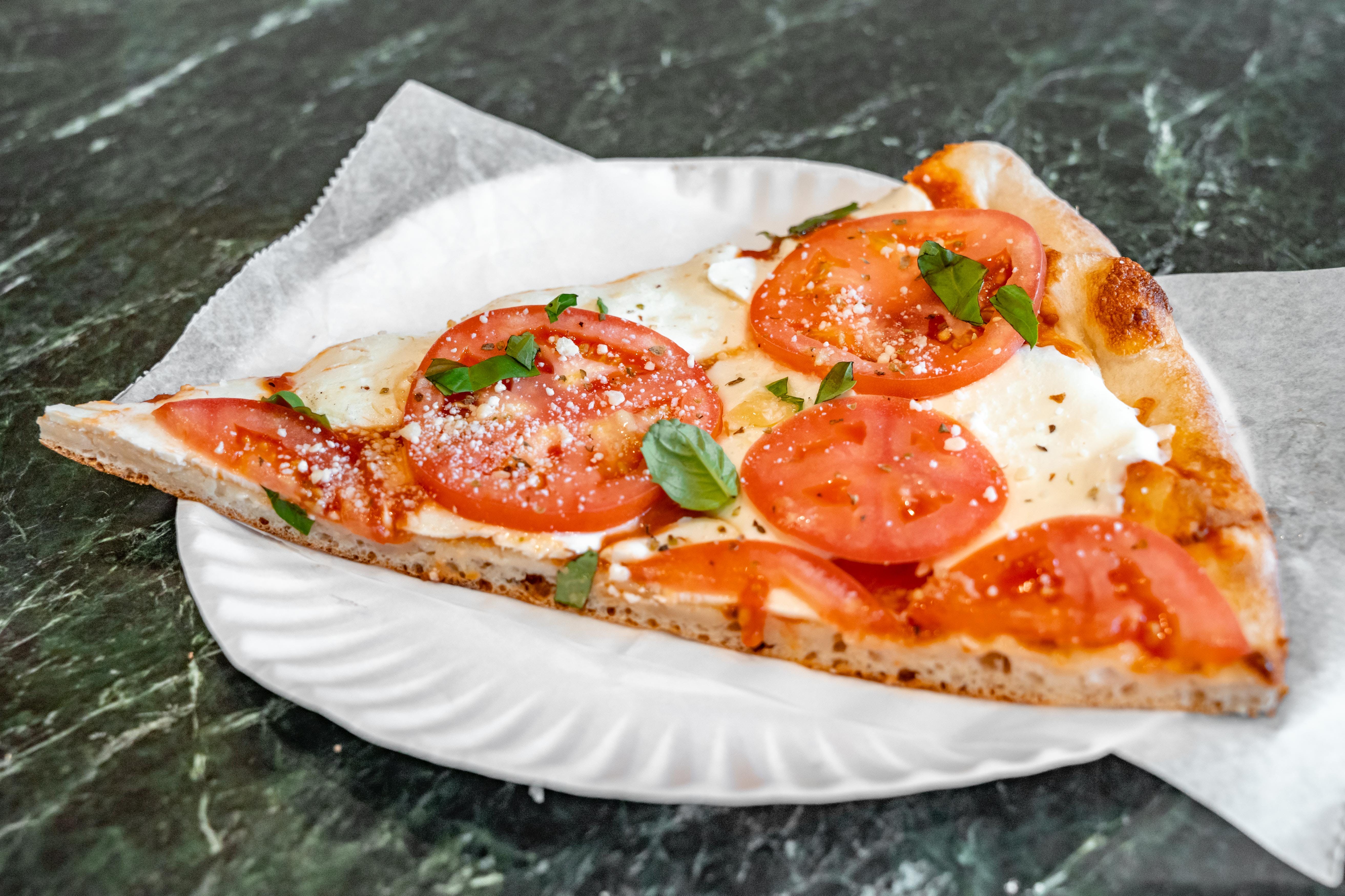 Order Fresh Mozzarella, Tomato & Basil Pizza - Personal 12" food online from Taste Of Italy store, Astoria on bringmethat.com