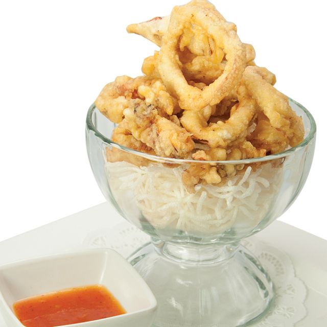 Order Fried Calamari food online from Izumi Japanese Restaurant store, Youngstown on bringmethat.com