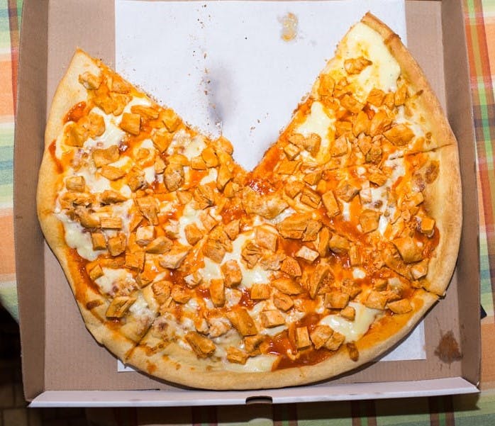Order Buffalo Chicken Pizza - Personal 10'' (8 Slices) food online from Villa Russo Pizzeria store, Clementon on bringmethat.com