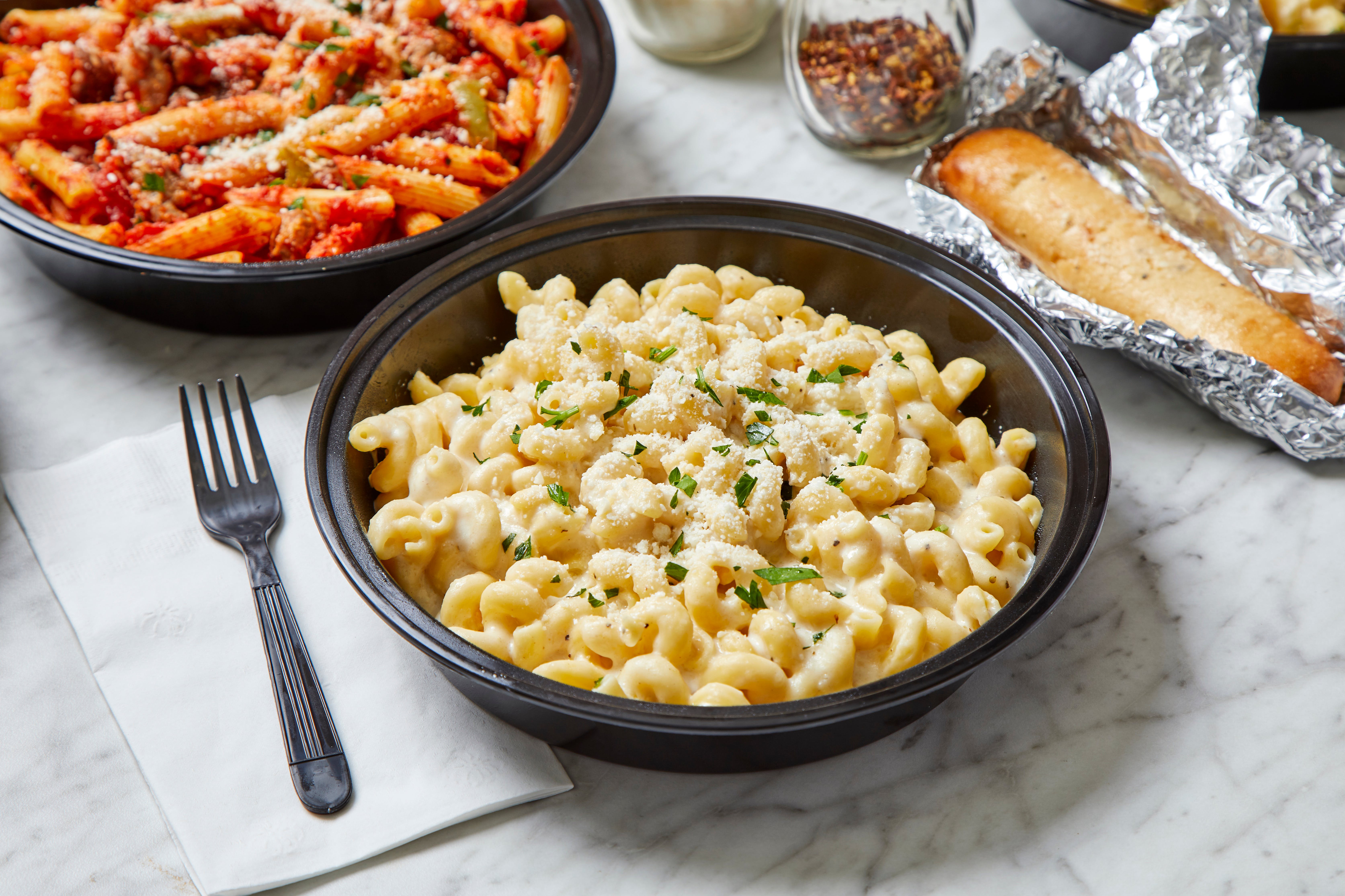 Order Alfredo Cavatappi - Single food online from Papa Ray Pizza & Wings store, Addison on bringmethat.com