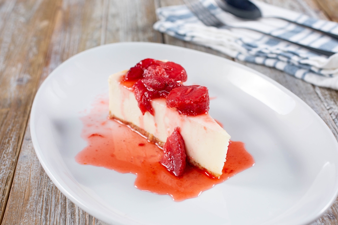 Order Strawberry Cheesecake food online from Pasta Kitchen store, Garden Grove on bringmethat.com