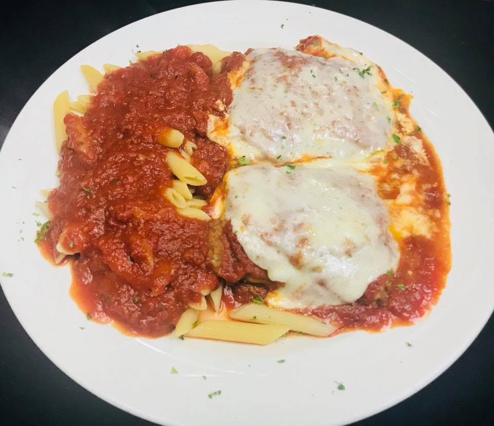 Order Chicken Parmigiana Lunch - Entree food online from  Bella Italia Restaurant store, Wappingers Falls on bringmethat.com