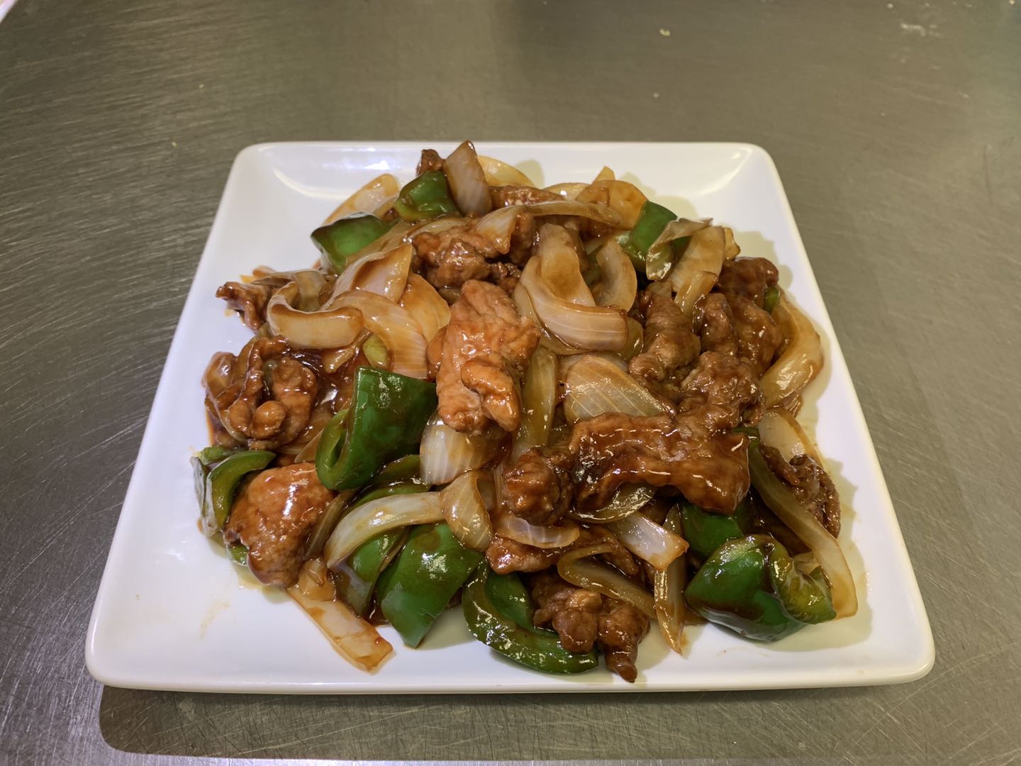 Order Pepper Steak Combo Platter food online from China Dragon store, Baltimore on bringmethat.com